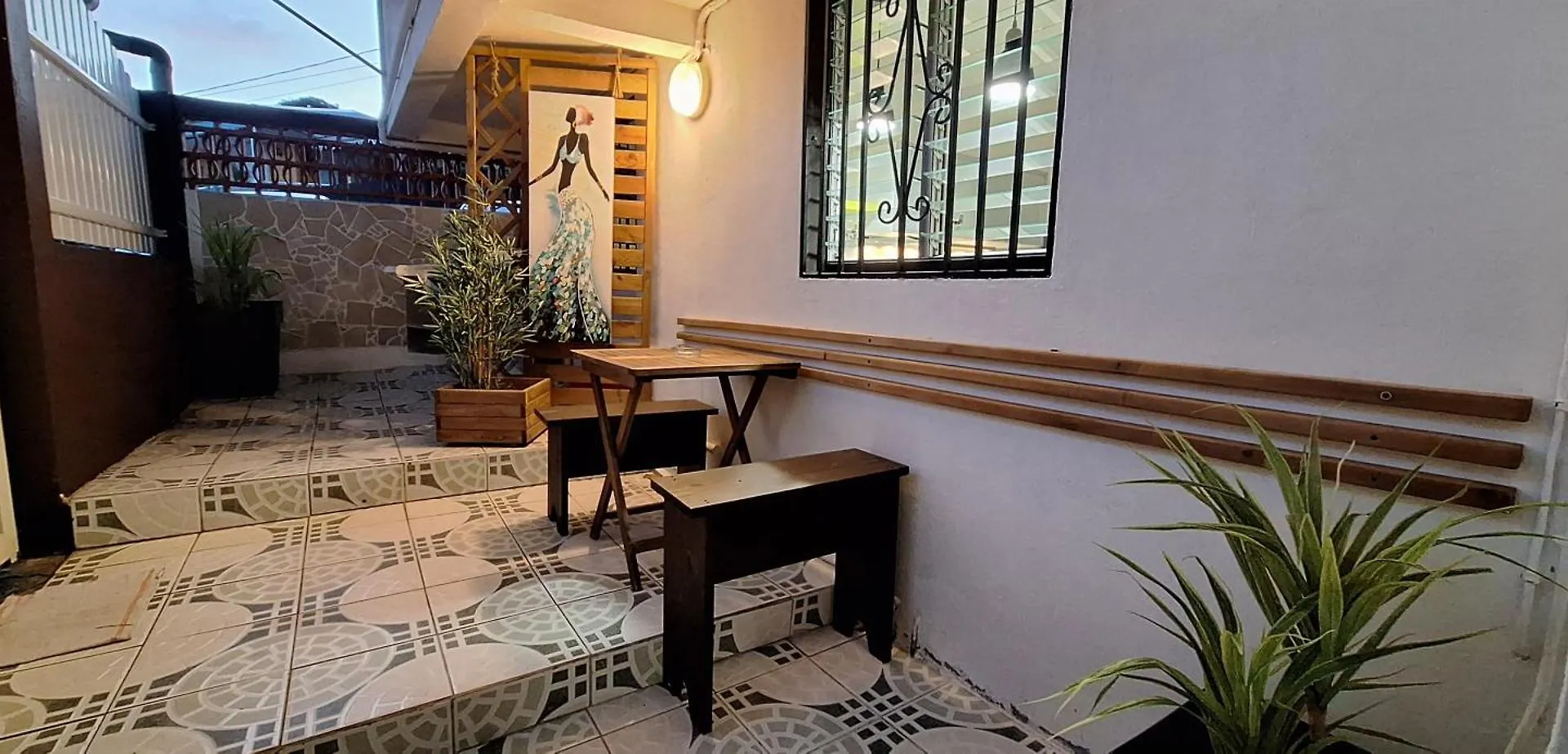 Meuble, Moderne Et Tout Equipe Proche Du Centre Fort-de-France Appartement